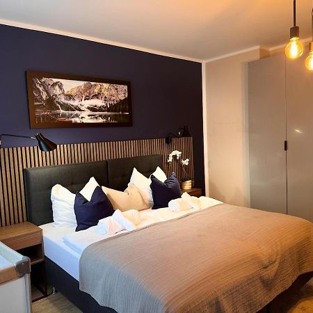 Zentrale Wohnung Direkt Am Hauptbahnhof - Bismarck Дюссельдорф Экстерьер фото