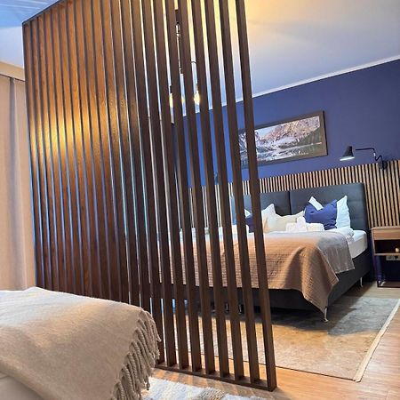 Zentrale Wohnung Direkt Am Hauptbahnhof - Bismarck Дюссельдорф Экстерьер фото