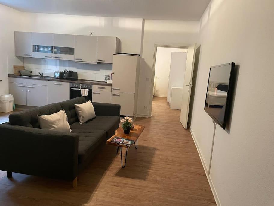 Zentrale Wohnung Direkt Am Hauptbahnhof - Bismarck Дюссельдорф Экстерьер фото