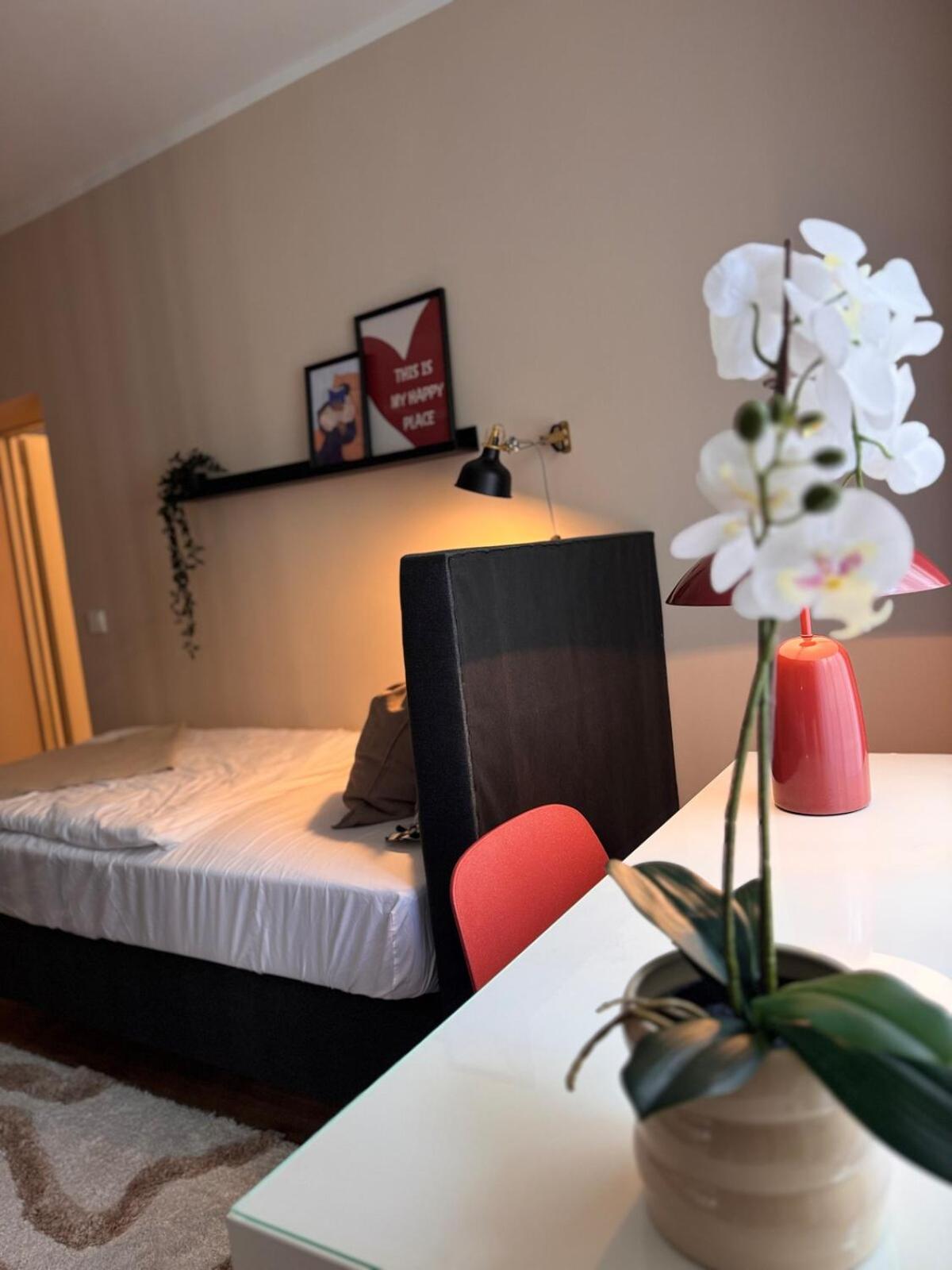 Zentrale Wohnung Direkt Am Hauptbahnhof - Bismarck Дюссельдорф Экстерьер фото