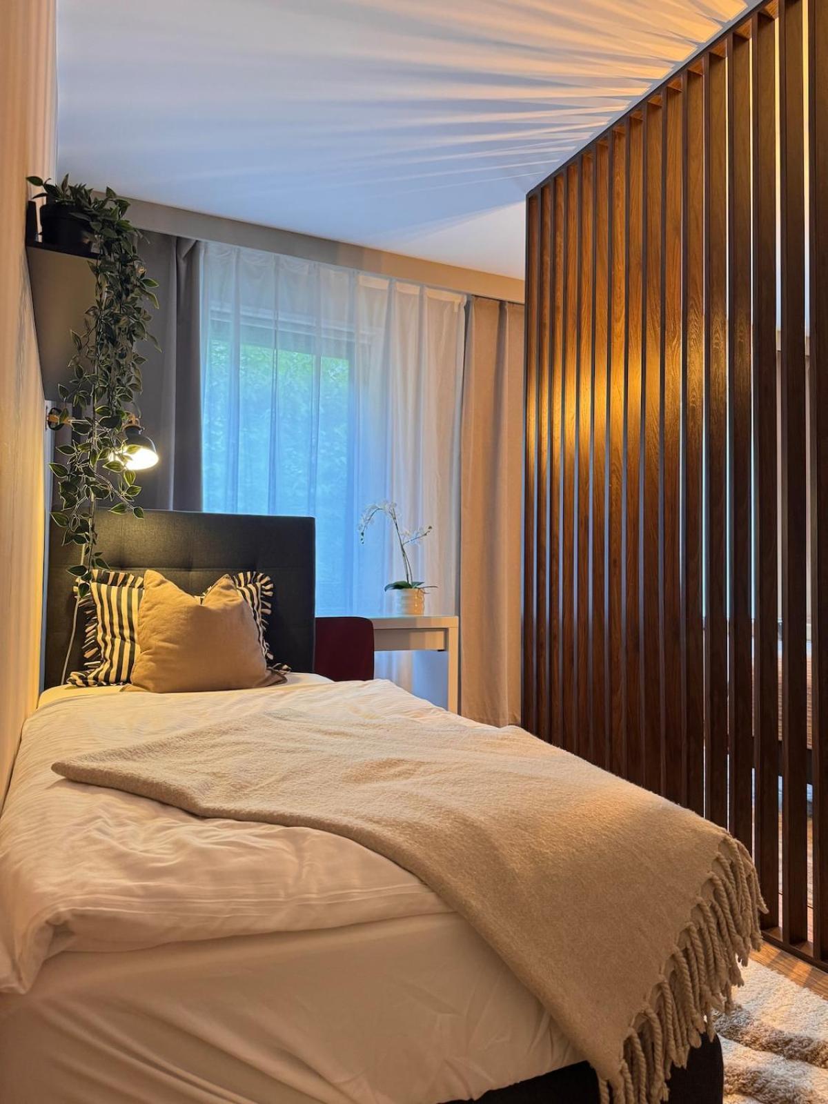 Zentrale Wohnung Direkt Am Hauptbahnhof - Bismarck Дюссельдорф Экстерьер фото