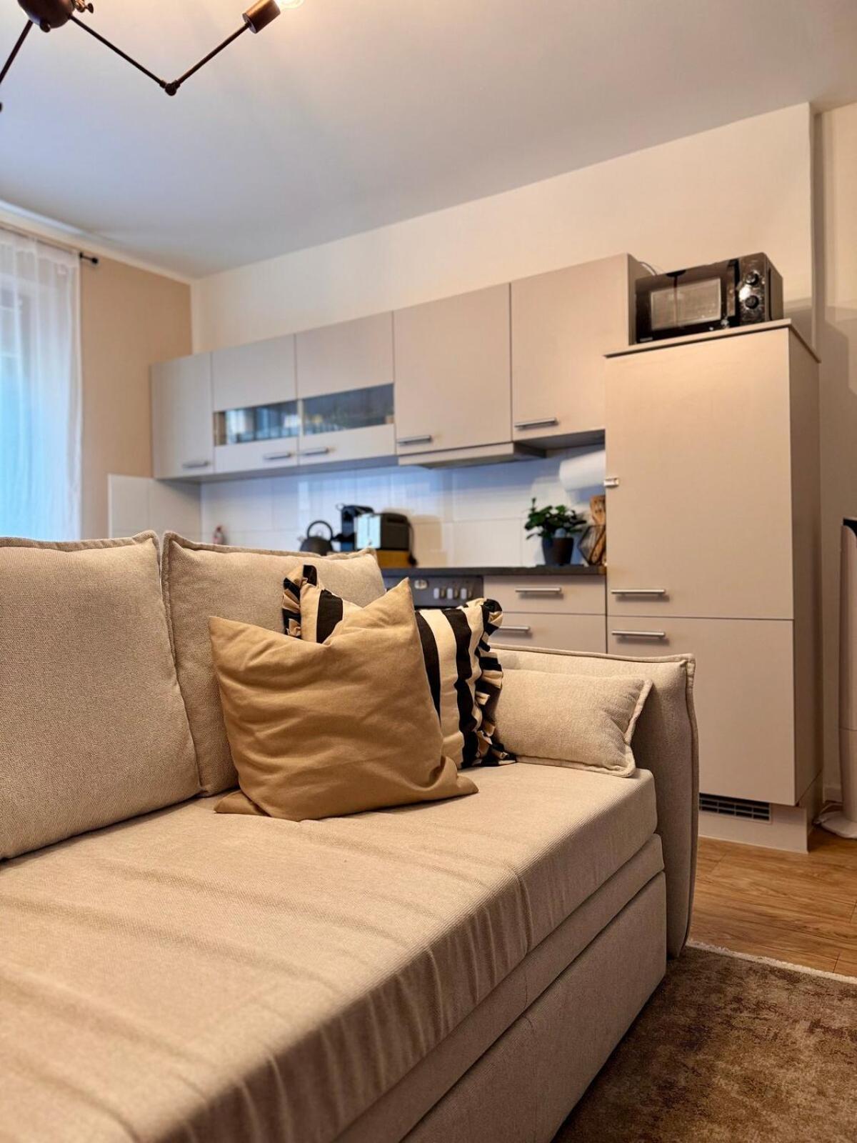 Zentrale Wohnung Direkt Am Hauptbahnhof - Bismarck Дюссельдорф Экстерьер фото